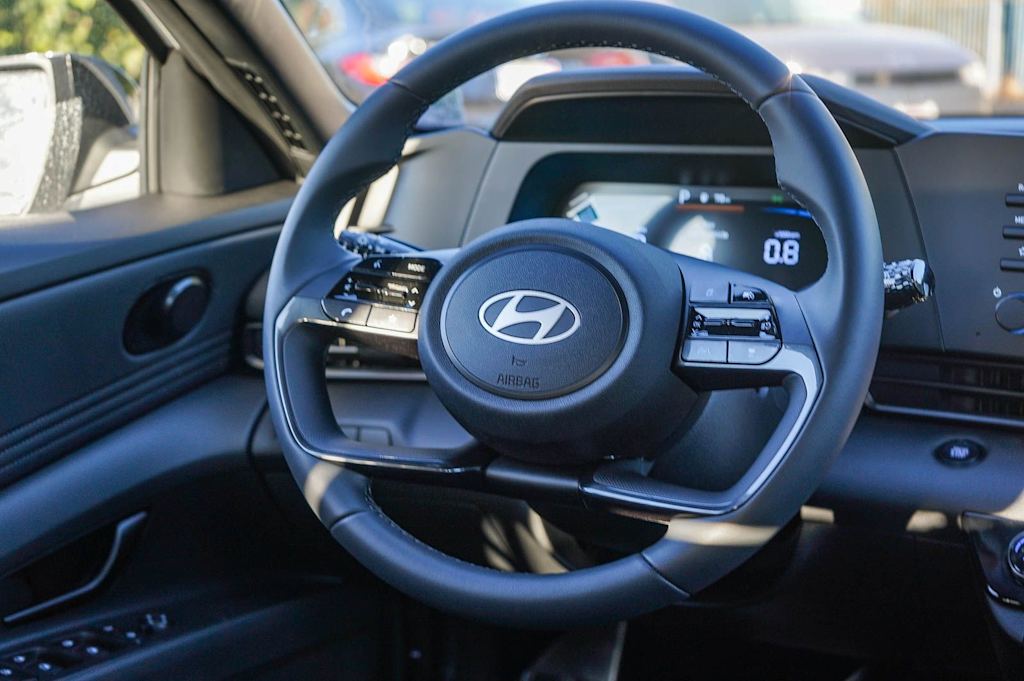 Thumbnail: 2026 Hyundai Elantra - 9