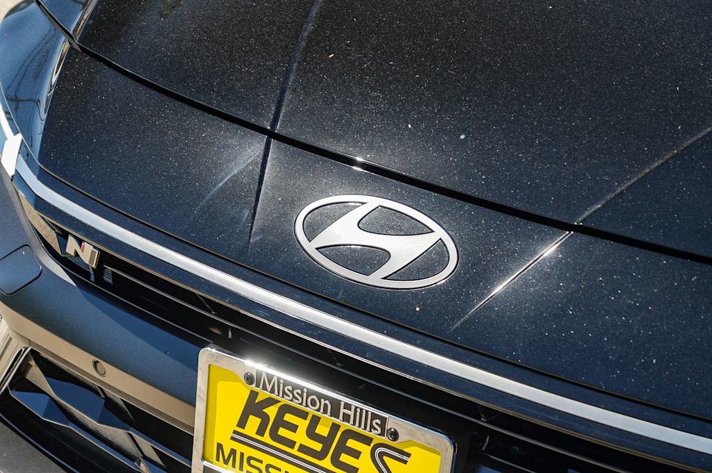 Thumbnail: 2026 Hyundai Elantra - 18