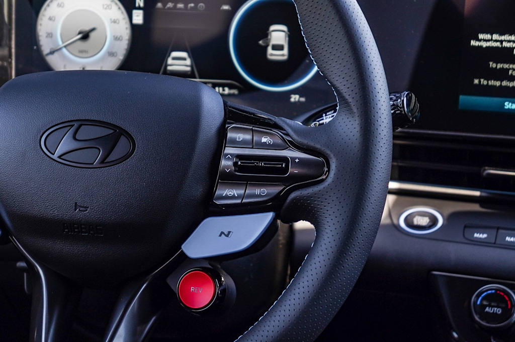 Thumbnail: 2026 Hyundai Elantra - 25