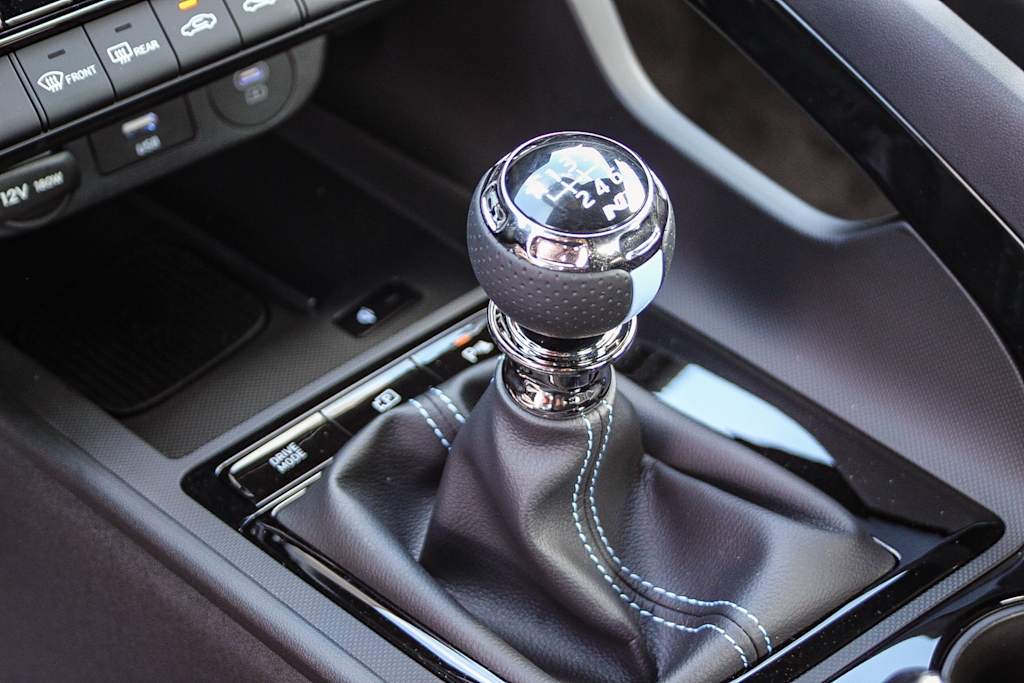 Thumbnail: 2025 Hyundai Elantra - 18