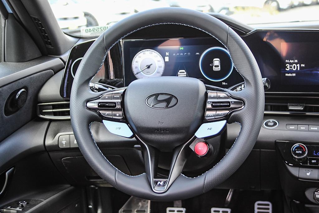 Thumbnail: 2025 Hyundai Elantra - 9