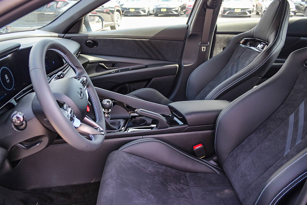 Thumbnail: 2025 Hyundai Elantra - 11