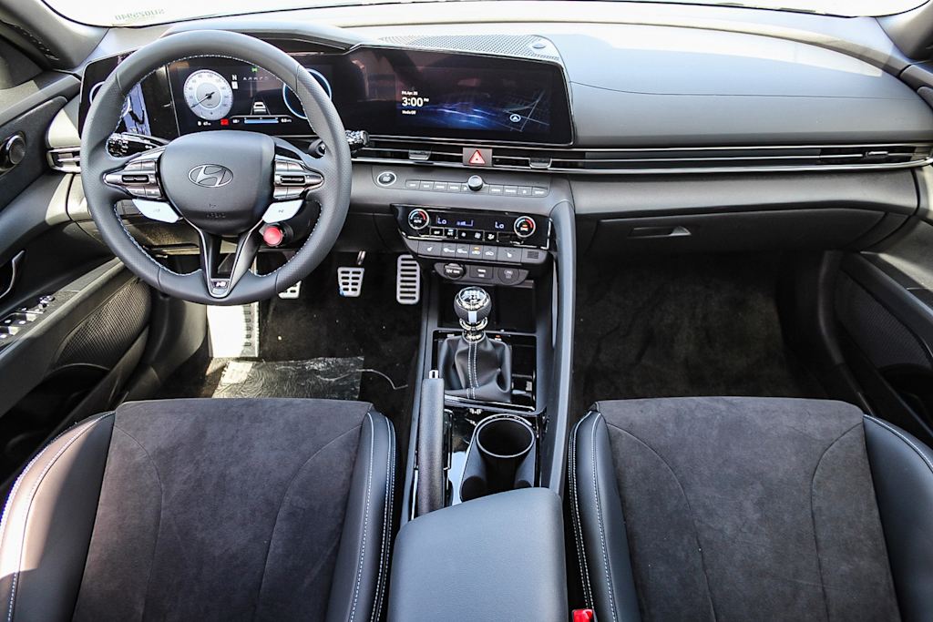 Thumbnail: 2025 Hyundai Elantra - 2