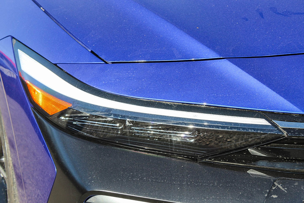 Thumbnail: 2025 Hyundai Elantra - 16