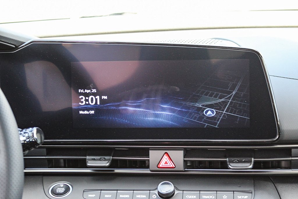 Thumbnail: 2025 Hyundai Elantra - 13