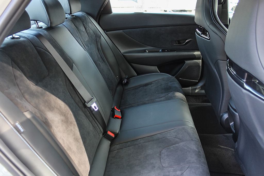 2025 Hyundai Elantra N Line 12