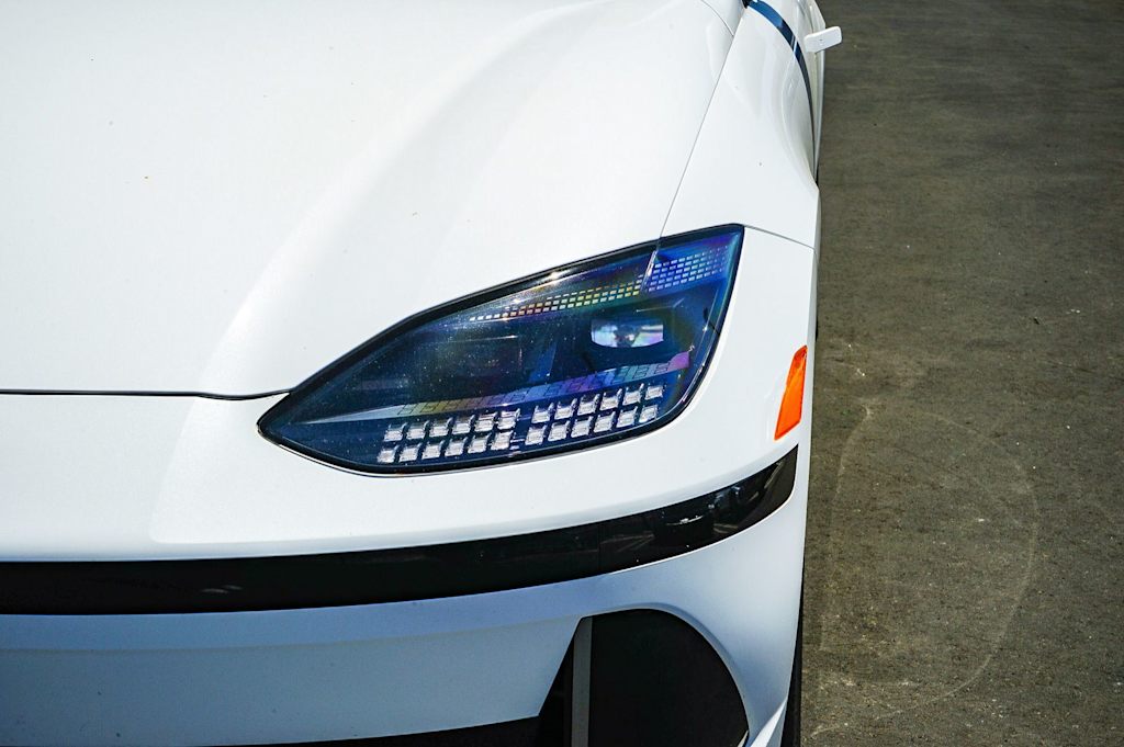 Thumbnail: 2023 Hyundai Ioniq 6 - 9