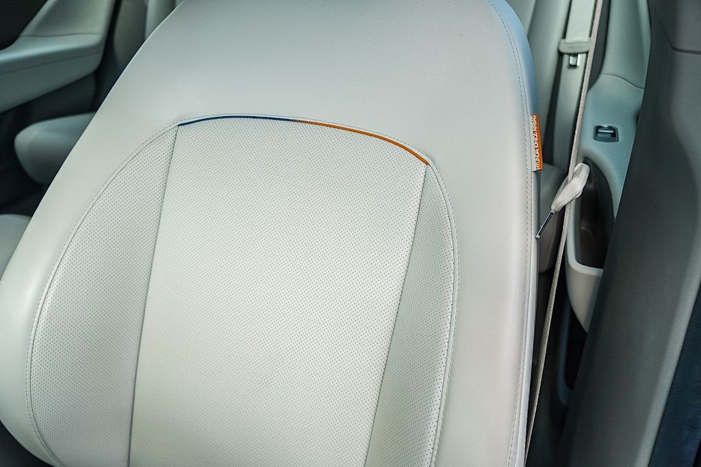 Thumbnail: 2024 Hyundai Ioniq 6 - 23