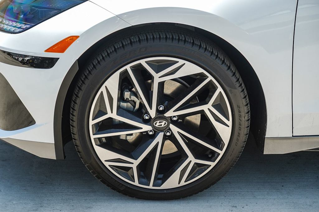 Thumbnail: 2025 Hyundai Ioniq 6 - 6