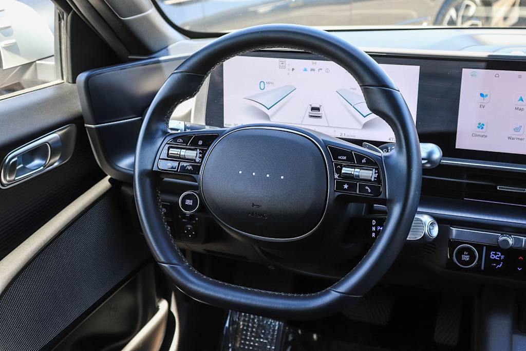 Thumbnail: 2023 Hyundai Ioniq 6 - 13