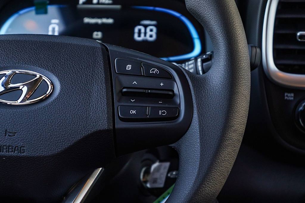 Thumbnail: 2026 Hyundai Venue - 24