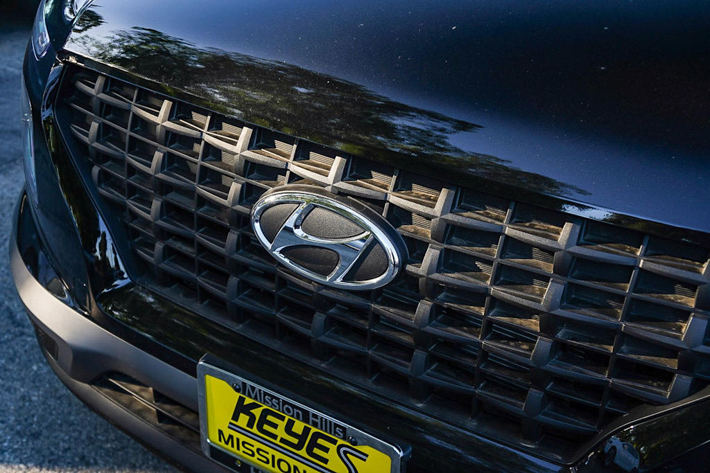 Thumbnail: 2026 Hyundai Venue - 6