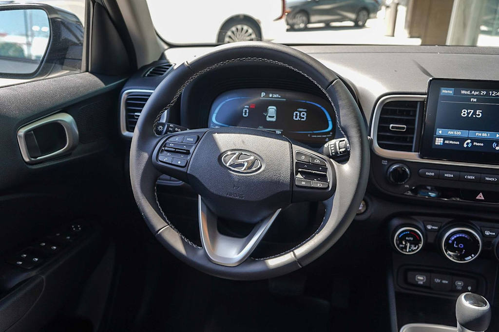 Thumbnail: 2026 Hyundai Venue - 9