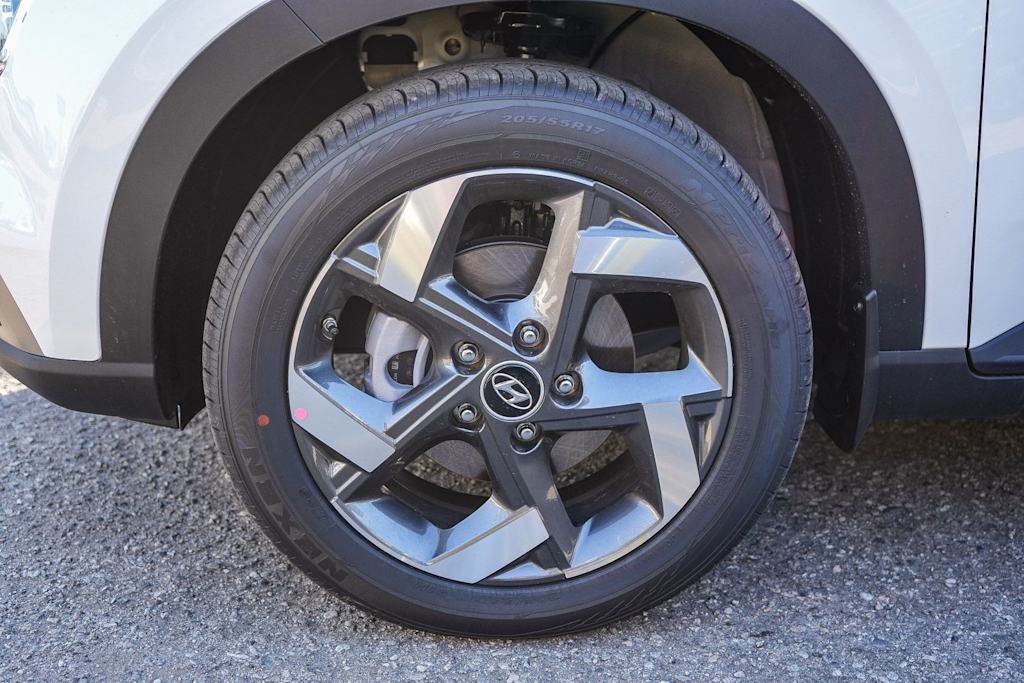 Thumbnail: 2026 Hyundai Venue - 21