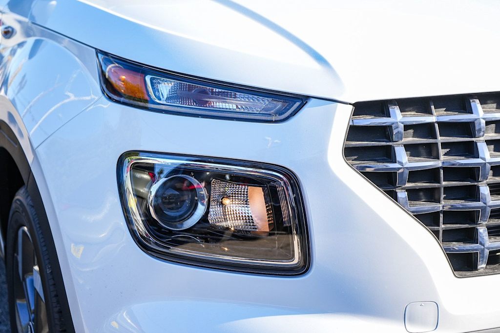 Thumbnail: 2026 Hyundai Venue - 17