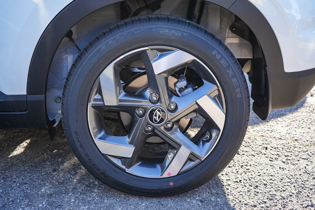 Thumbnail: 2026 Hyundai Venue - 6