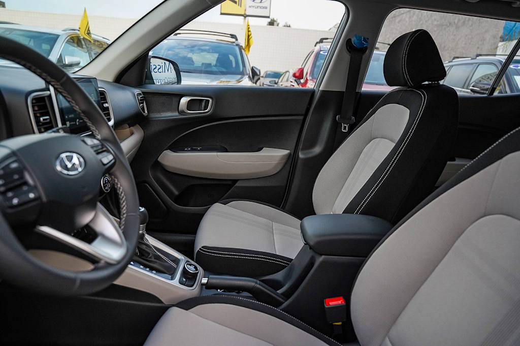 Thumbnail: 2026 Hyundai Venue - 10