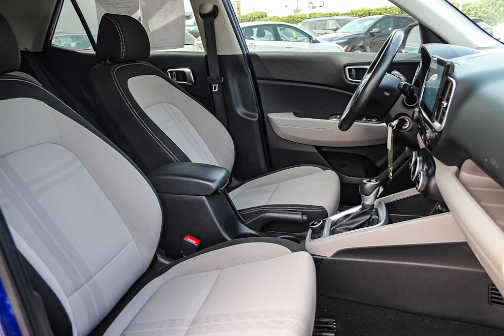 2021 Hyundai Venue SEL 9