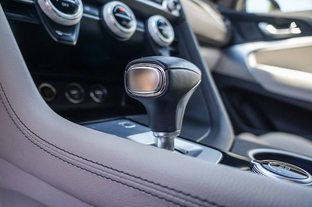 Thumbnail: 2023 Genesis G70 - 13