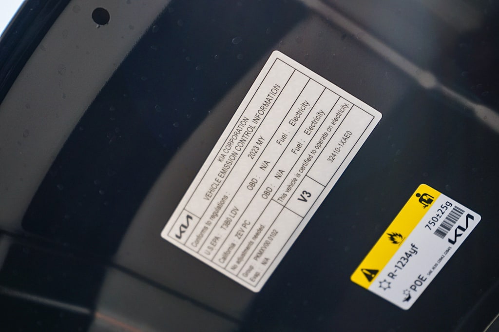 Thumbnail: 2023 Kia EV6 - 29