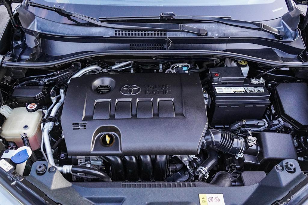 Thumbnail: 2018 Toyota C-HR - 6