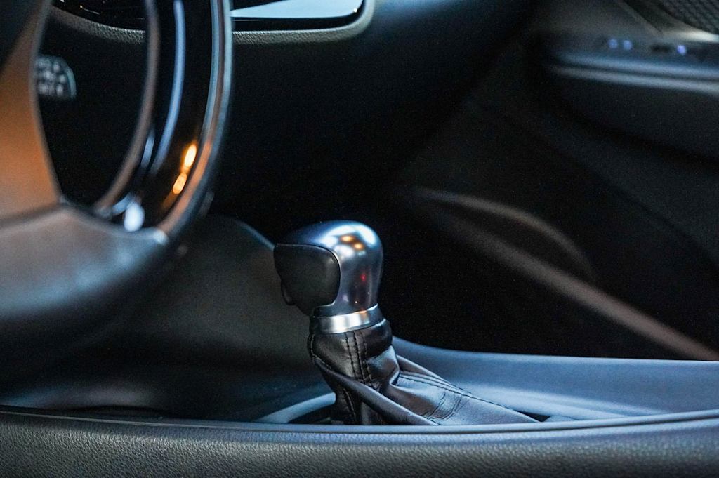 Thumbnail: 2018 Toyota C-HR - 12