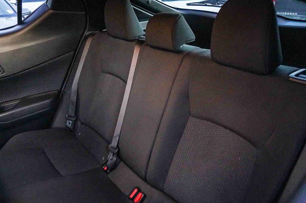 Thumbnail: 2018 Toyota C-HR - 10