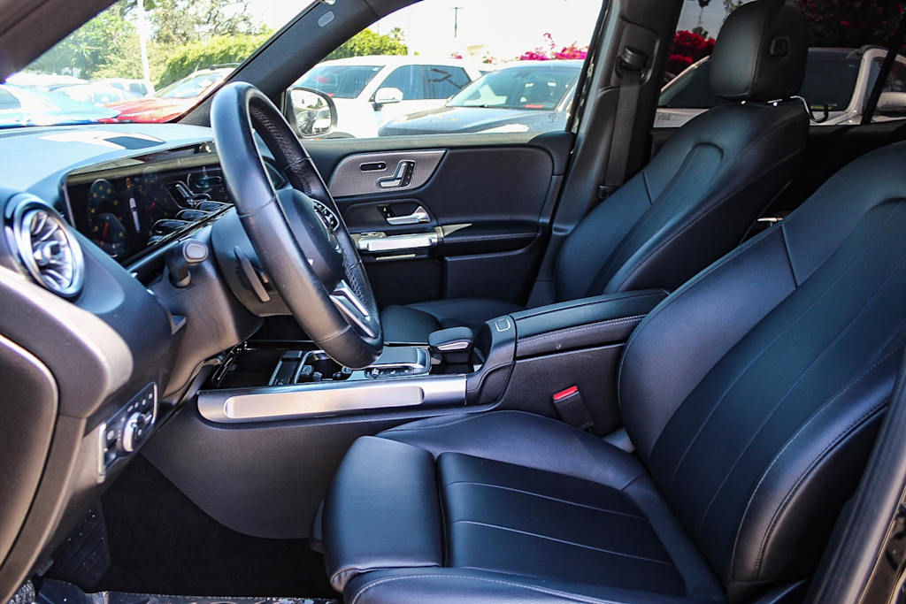 2021 Mercedes-Benz GLB 250 10