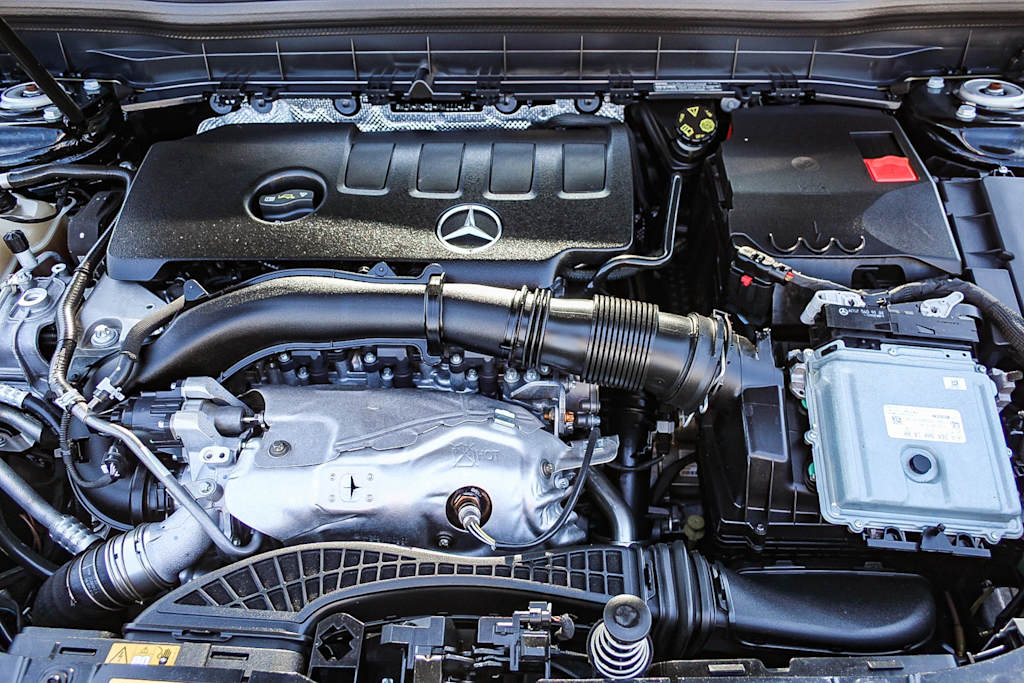 2021 Mercedes-Benz GLB 250 7