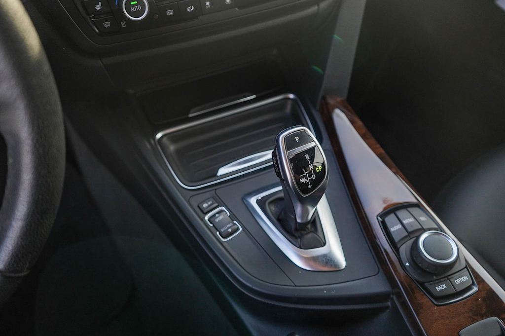 Thumbnail: 2014 BMW 4 Series - 26