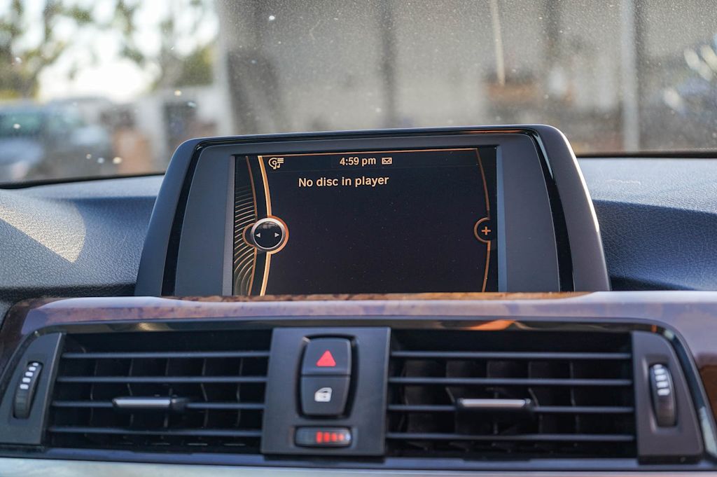 Thumbnail: 2014 BMW 4 Series - 23