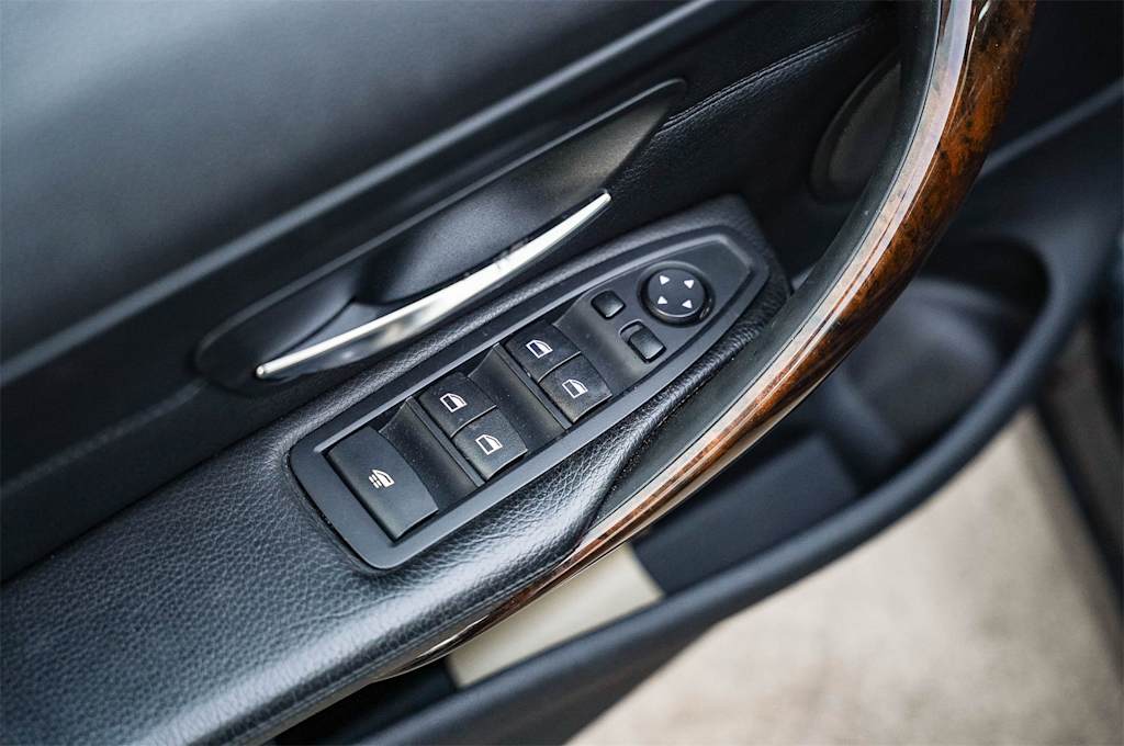 Thumbnail: 2014 BMW 4 Series - 21