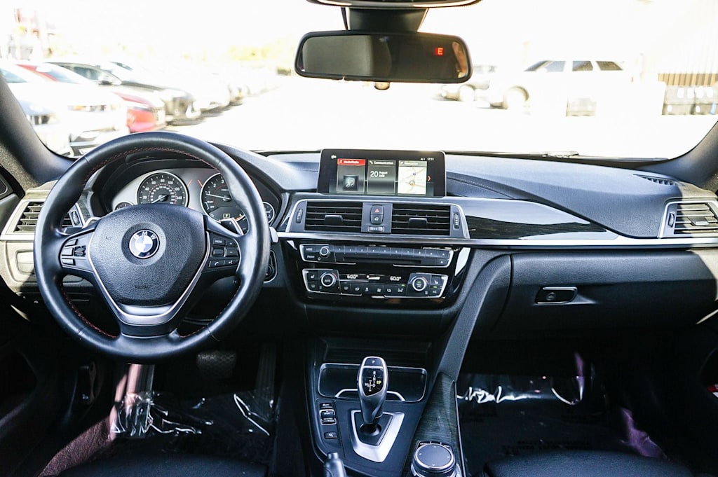 Thumbnail: 2019 BMW 4 Series - 2