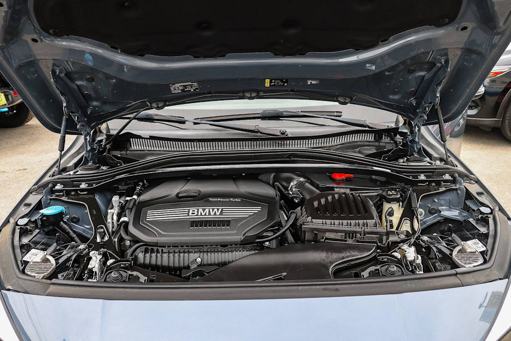 Thumbnail: 2023 BMW 2 Series - 7