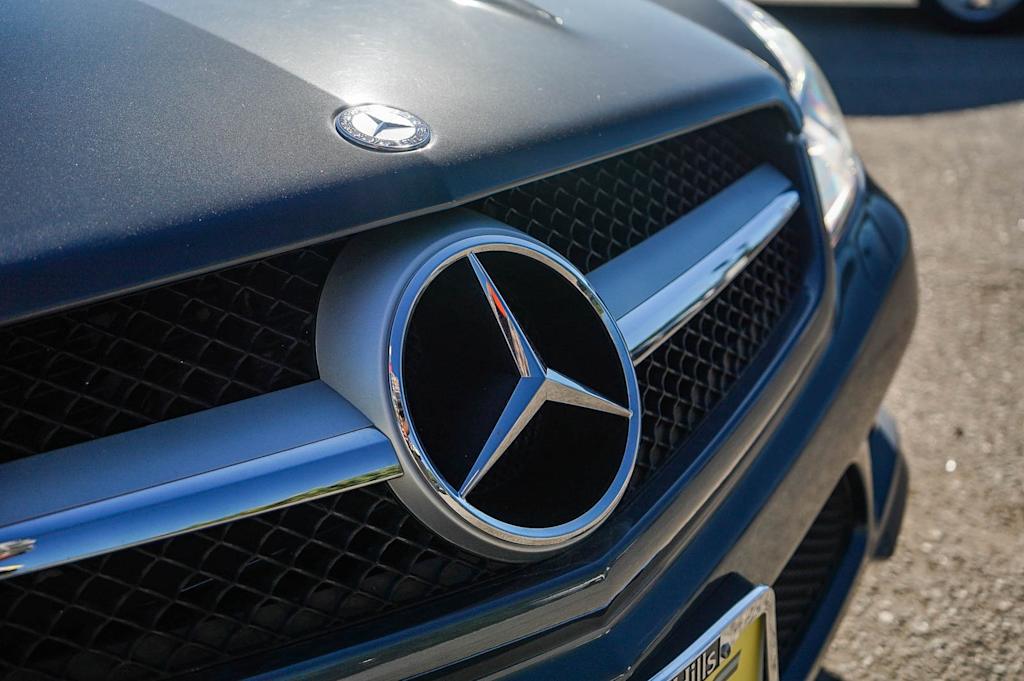 Thumbnail: 2009 Mercedes-Benz SL-Class - 10