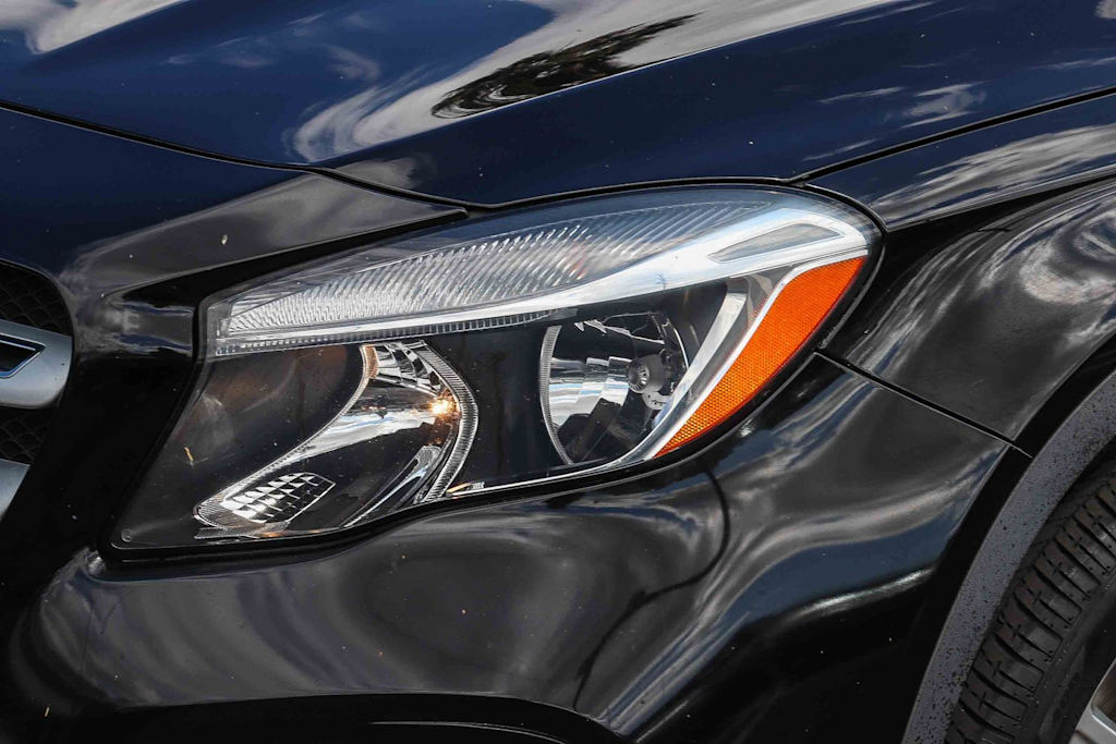 Thumbnail: 2018 Mercedes-Benz GLA - 9