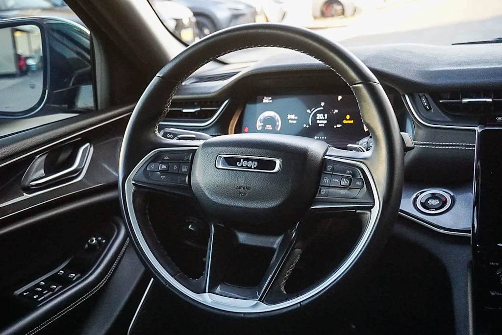 Thumbnail: 2022 Jeep Grand Cherokee L - 12