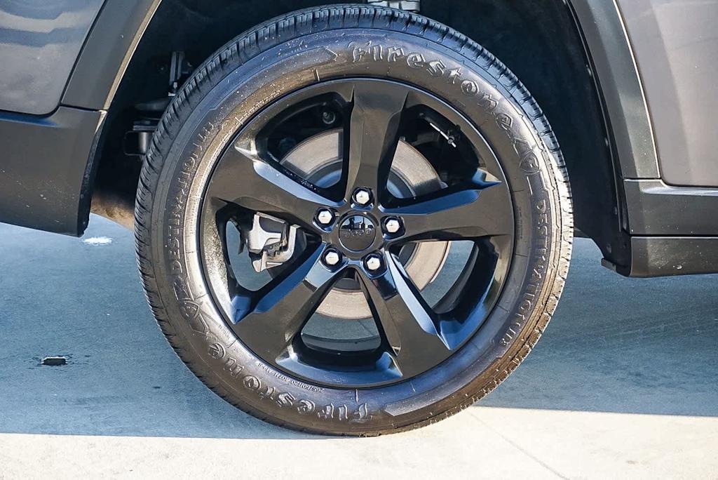 Thumbnail: 2022 Jeep Grand Cherokee L - 22