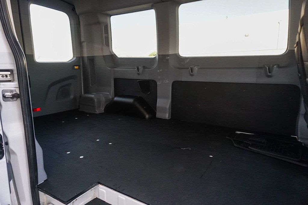 Thumbnail: 2018 Ford Transit Series - 12