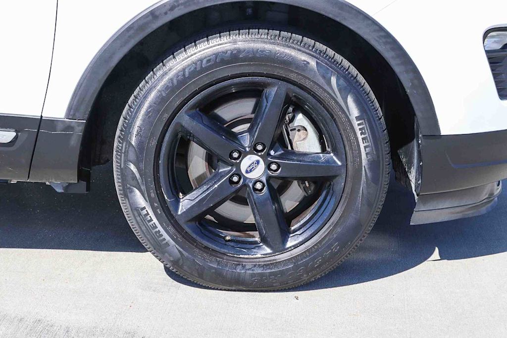 Thumbnail: 2018 Ford Explorer - 6