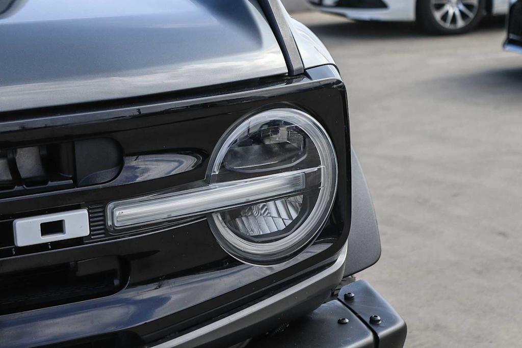 Thumbnail: 2022 Ford Bronco - 19