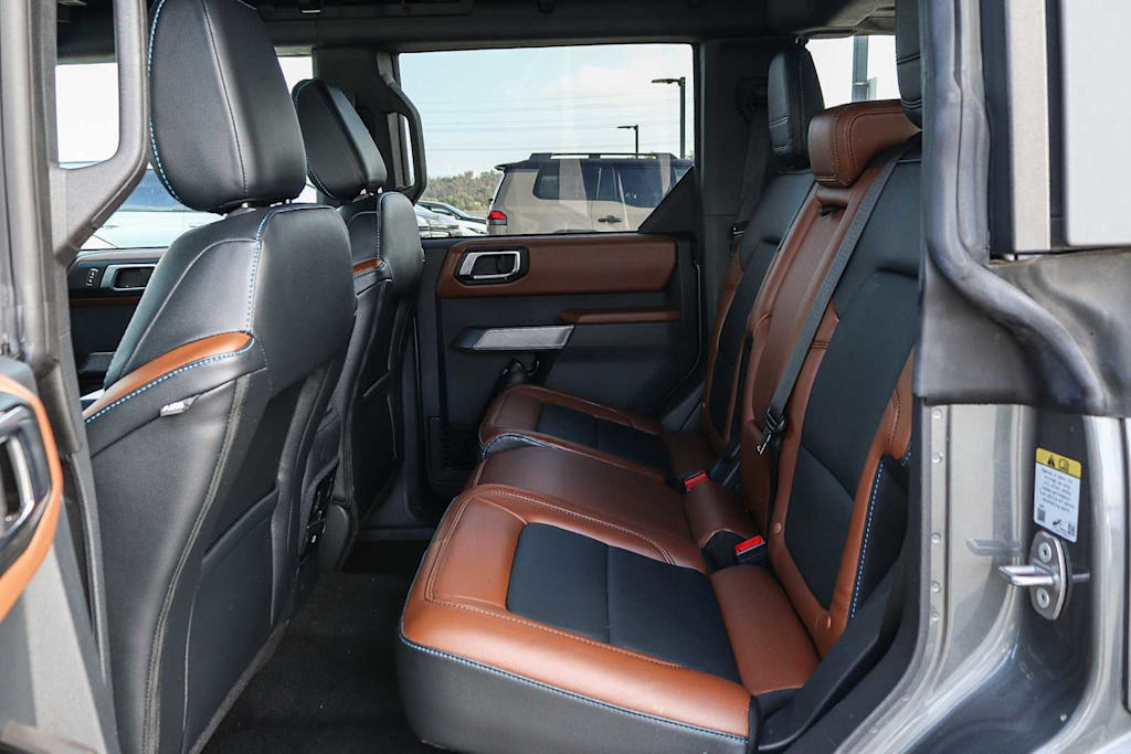Thumbnail: 2022 Ford Bronco - 10