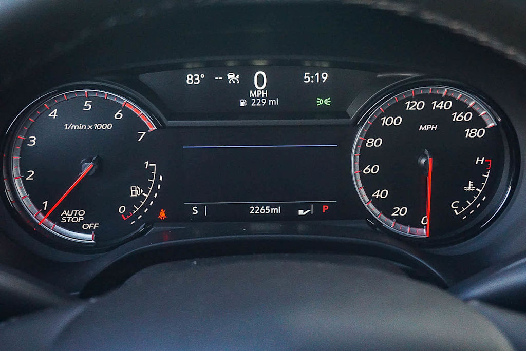 2025 Cadillac CT4 V-Series - Photo 33