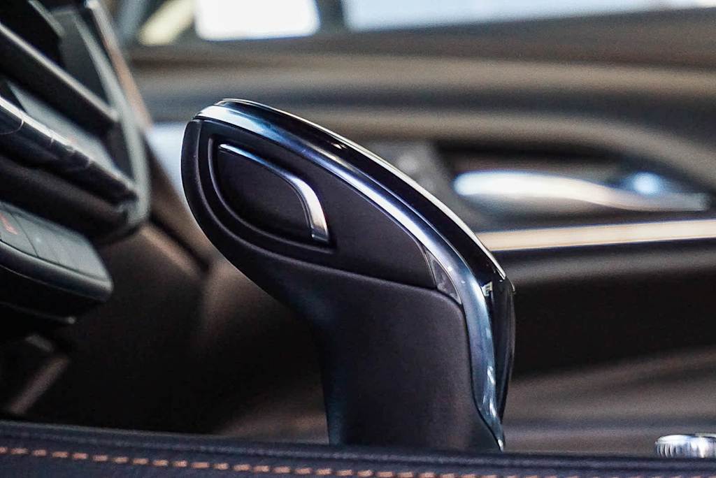 2025 Cadillac CT4 V-Series - Photo 28