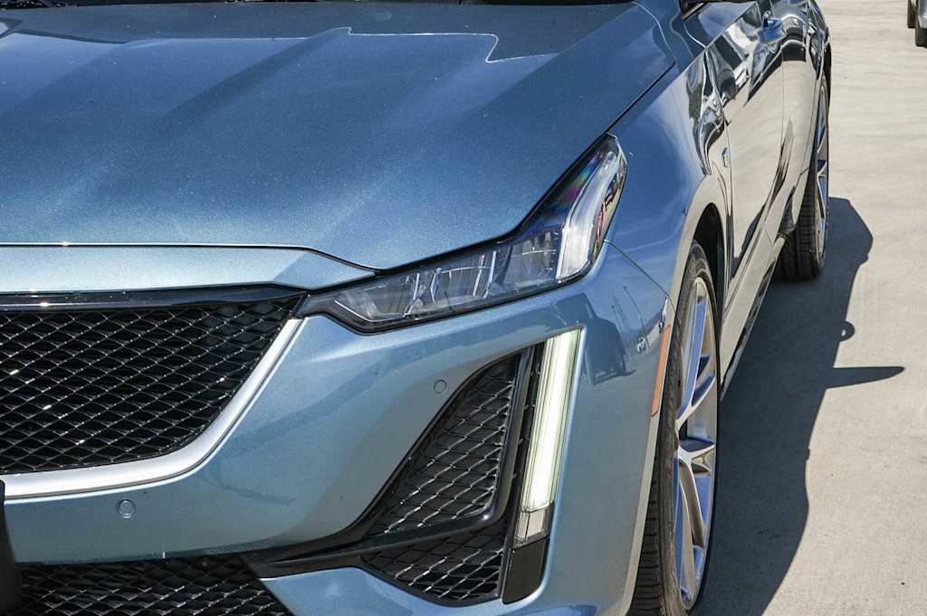 Thumbnail: 2023 Cadillac CT5 - 21