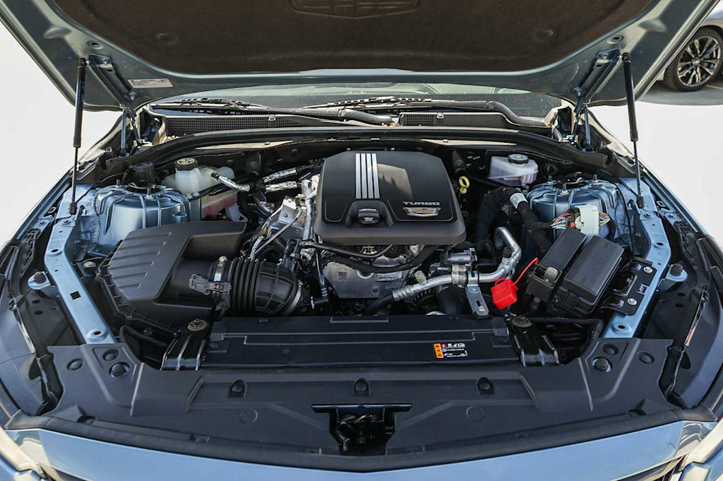 Thumbnail: 2023 Cadillac CT5 - 8