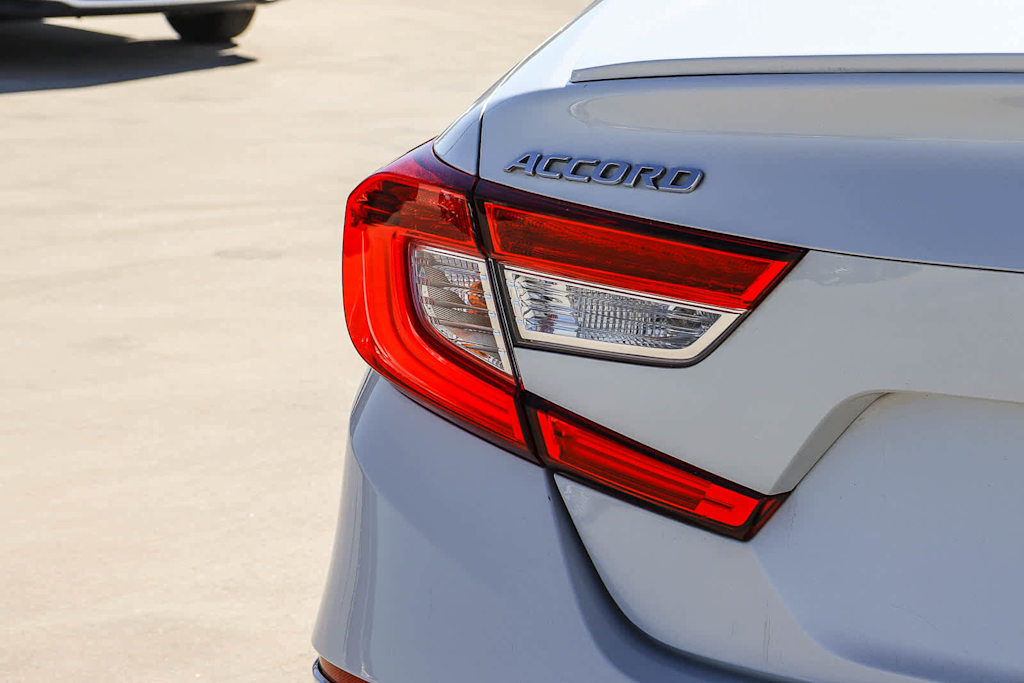 Thumbnail: 2018 Honda Accord - 24