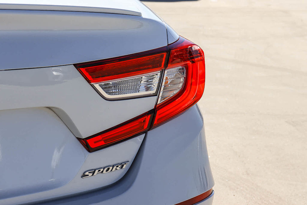 Thumbnail: 2018 Honda Accord - 25