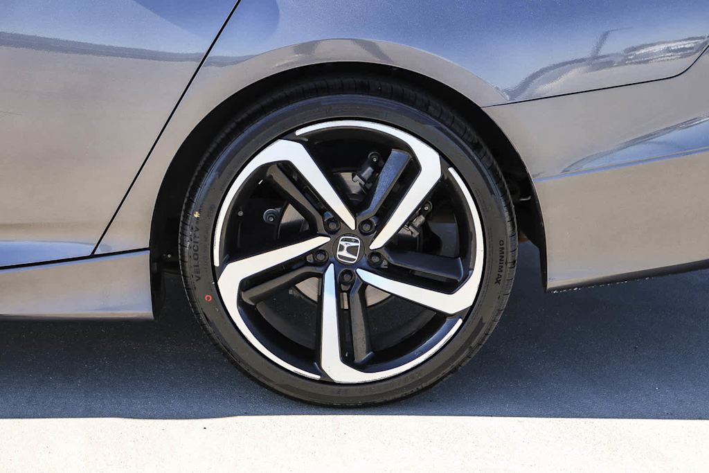 Thumbnail: 2018 Honda Accord - 22