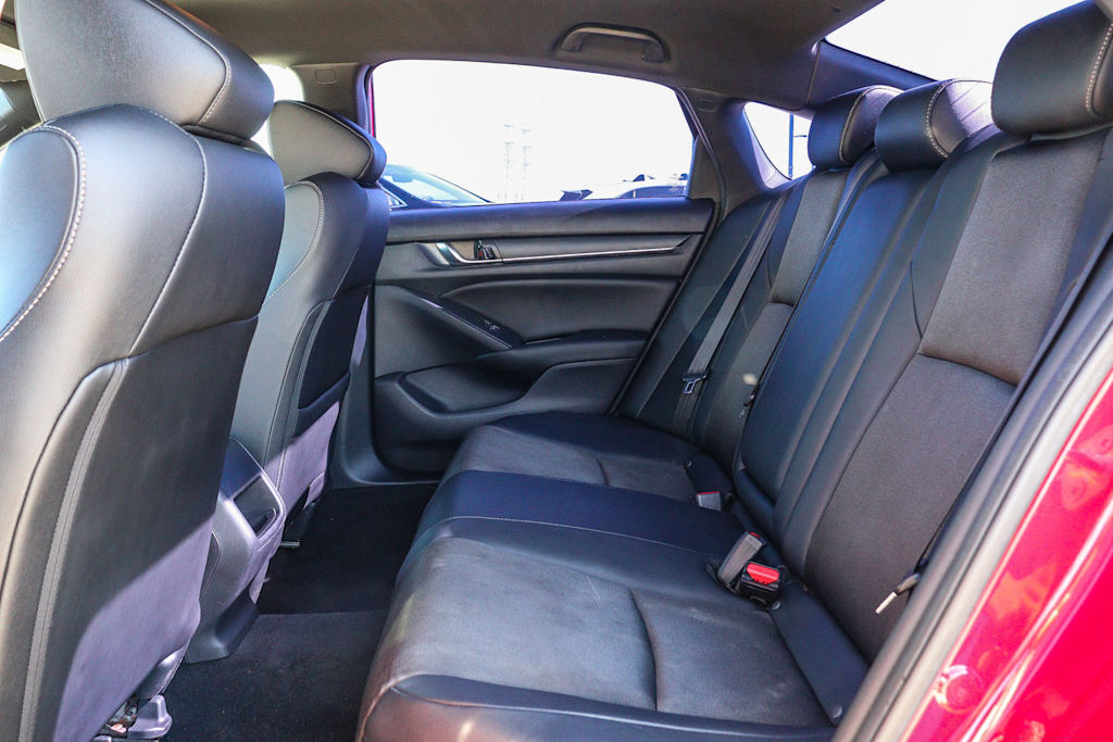 Thumbnail: 2019 Honda Accord - 11